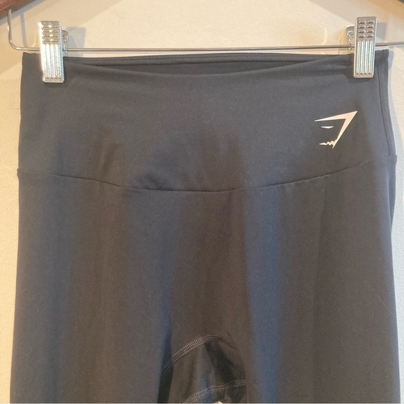 GYMSHARK Sz M Training Workout  Exercise Cropped Length Leggings - Picture 4 of 9